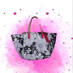 New Black & White Floral Trina Turk Purse